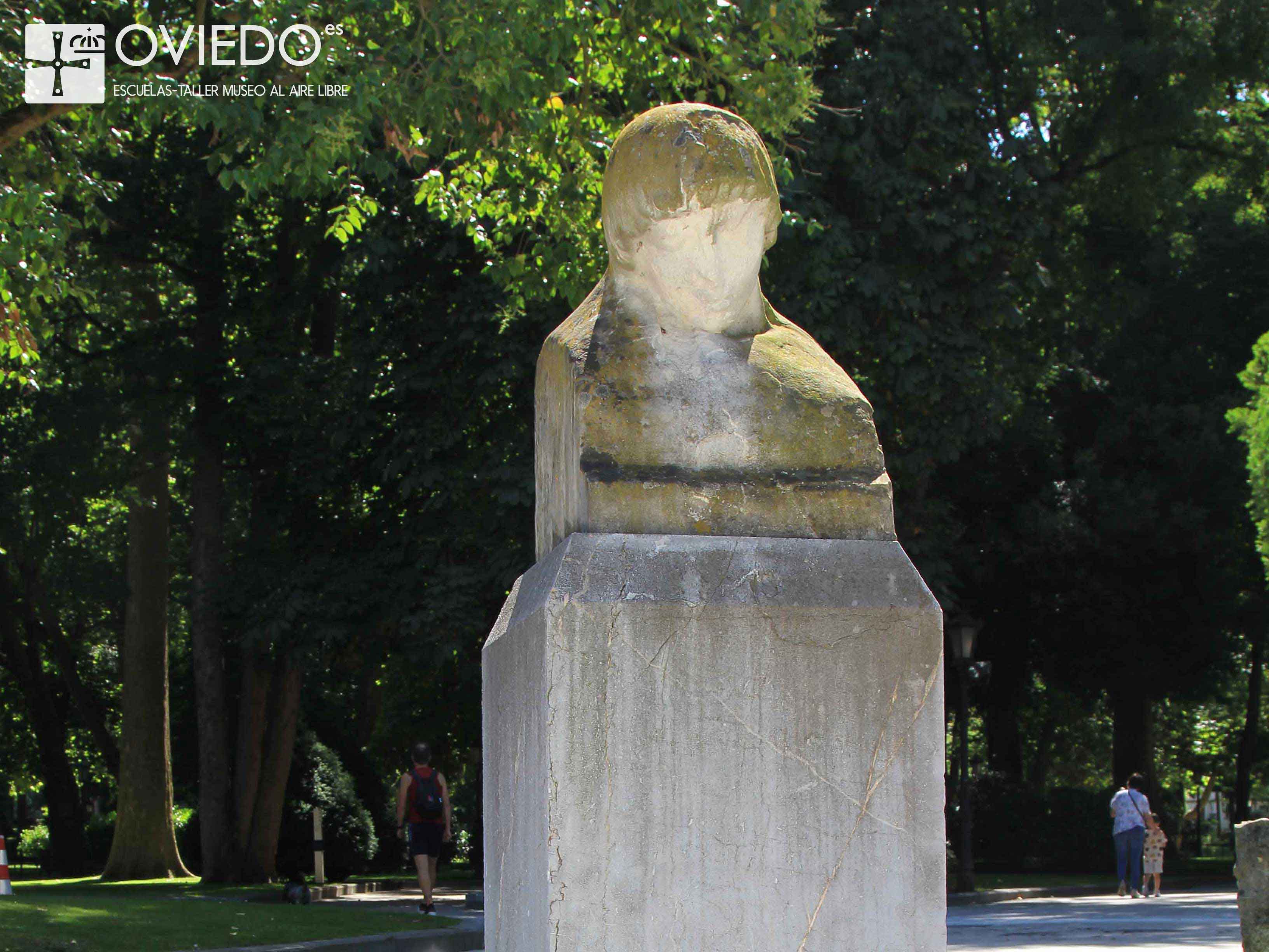 Escultura Amor y Dolor